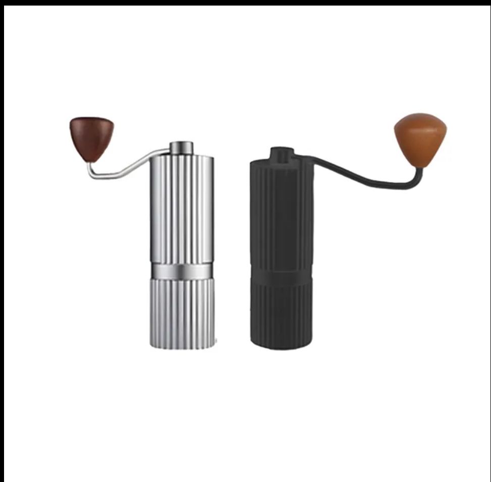 مطحنة يدوية M1028